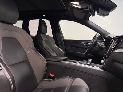 2022 Volvo XC60 Recharge T8 AWD R-Design Pro Edition III*Pano*B&W*Luft – bild 12