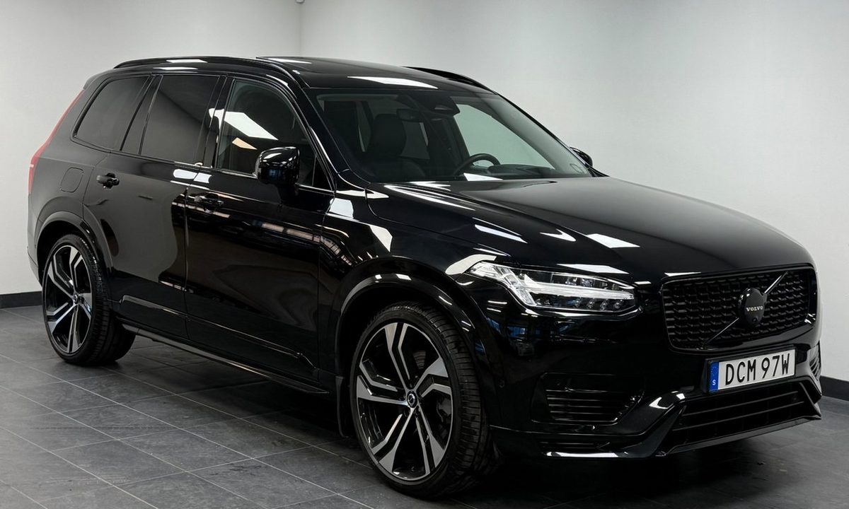 2024 Volvo XC90 Recharge T8 AWD Ultimate Dark Edt · Pano · B&W · MOMS · 7-sits